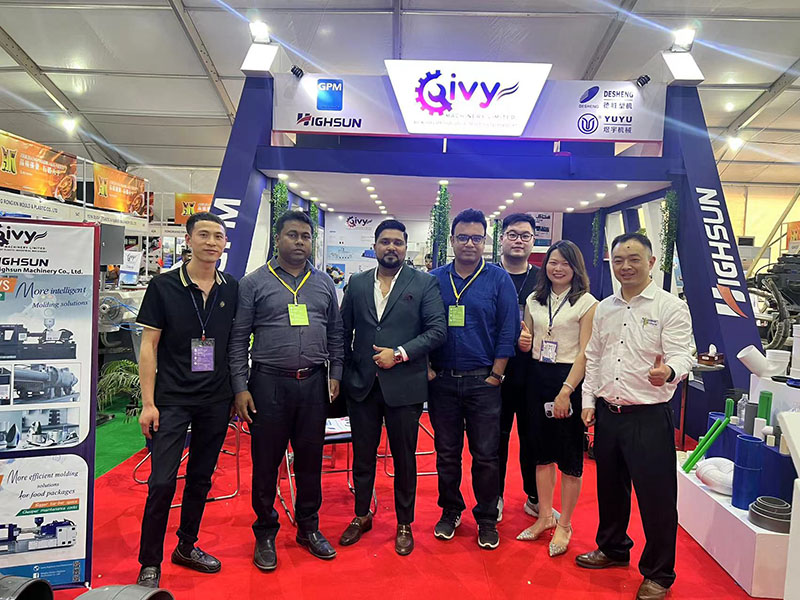 孟加拉展會（huì）合照